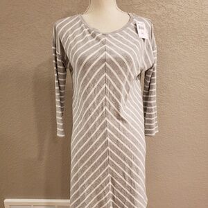 A pea in the pod. Tunic knit sweater